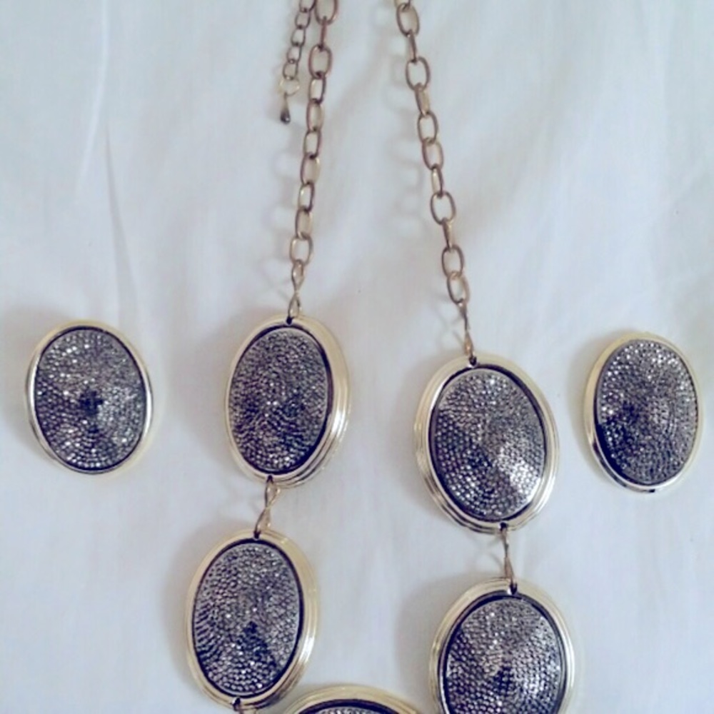 Necklaces set